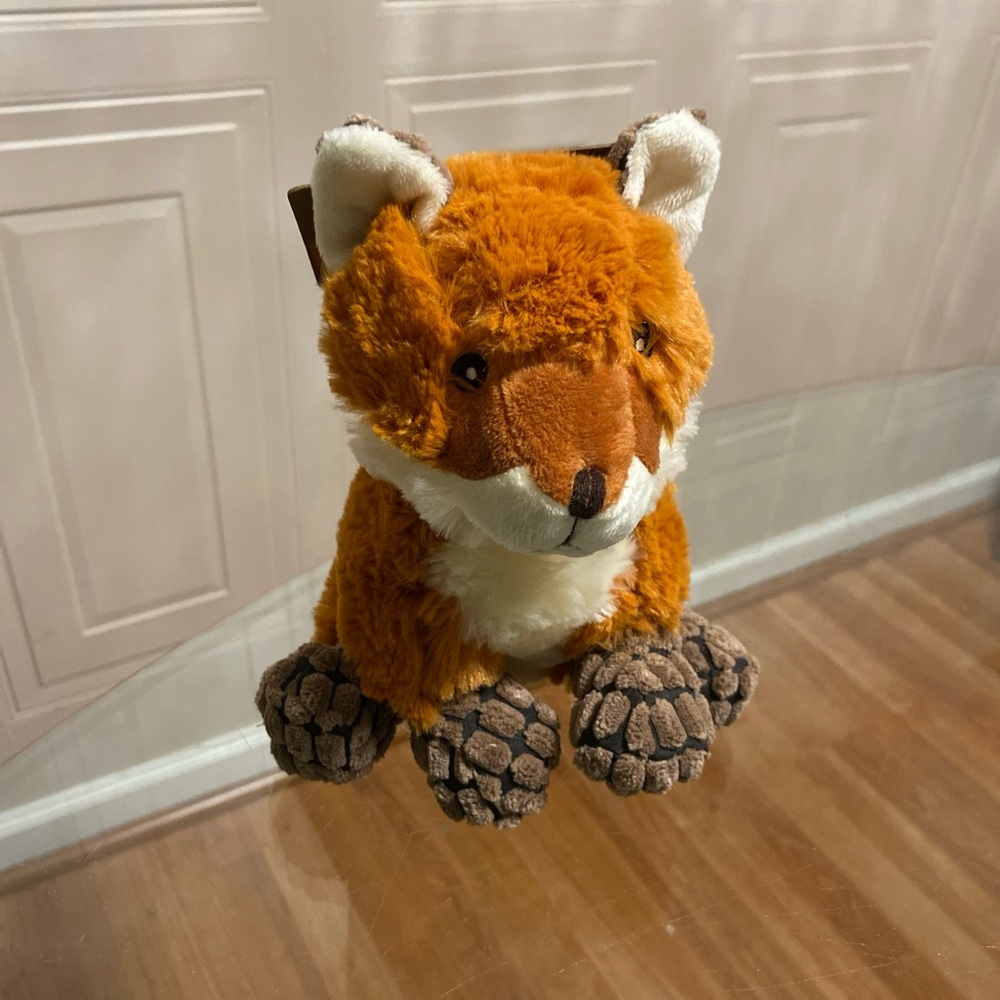 Giftable Toys Squeaky Dog Toys Cute Stuffed 8.5” Fox 🦊 Dog Plush With Squeaker